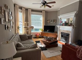 1979 N Oakland Ave, Milwaukee, WI 53202
