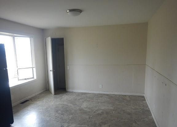 5th image of 10303 Trask Dr