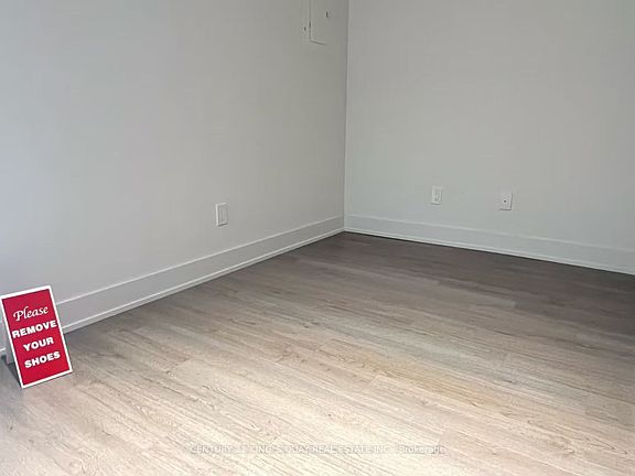 5th image of 8 Cumberland St #1505
