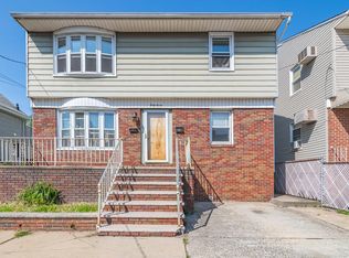 47 E 14th St, Bayonne, NJ 07002