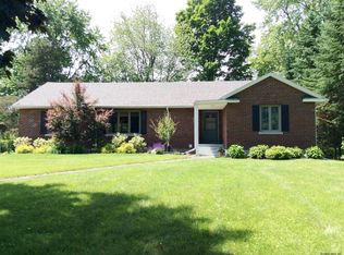 2532 Troy Schenectady Rd, Niskayuna, NY 12309