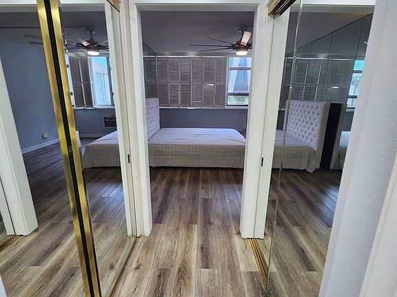 4th image of 2500 Kalakaua Ave APT 201