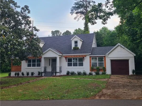 25 Windsor Dr, Tuscaloosa, AL 35404