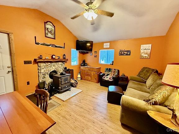 4th image of 168 Carpenter Rd Lot 1