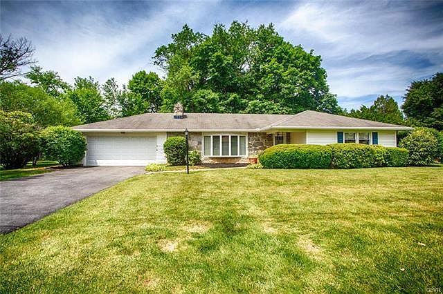 1st image of 25 Kendon Dr