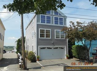 3 Webhannet Dr, Wells, ME 04090