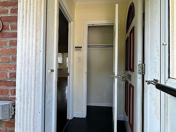 3rd image of 10-16 117th St