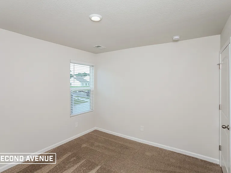 340 Sundew Rd — Photo 15