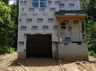501 E Hinton St, Clayton, NC 27520
