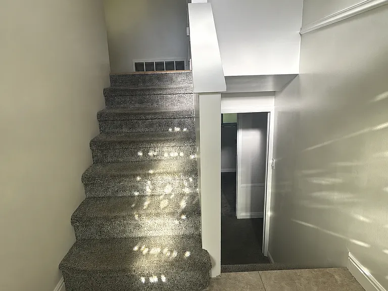 1400 N 600 W — Photo 2