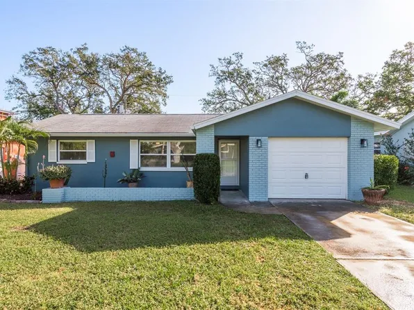 12693 135th St, Largo, FL 33774