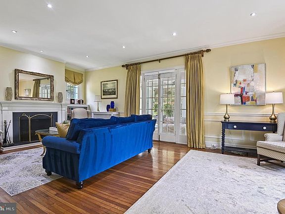 4th image of 4309 Rugby Rd