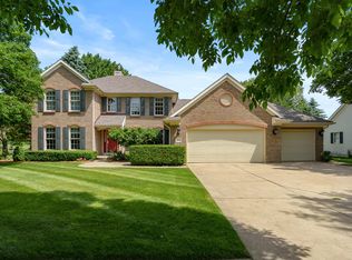 7376 Dunross Dr, Portage, MI 49024