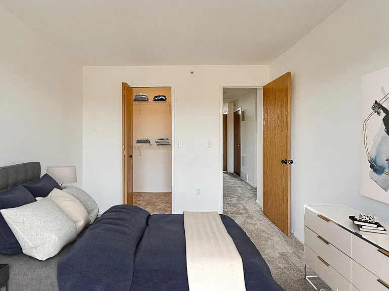 The Harbours Apartments — Photo 32