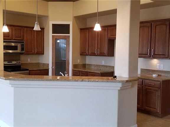 3rd image of 19 Spanish Bay Dr N