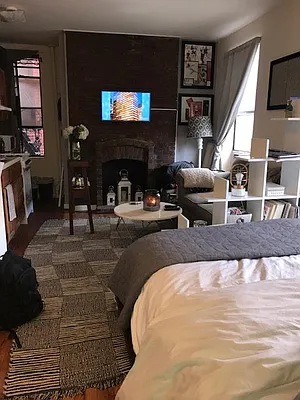 Rented by Chartwell Manhattan Realty | media 5