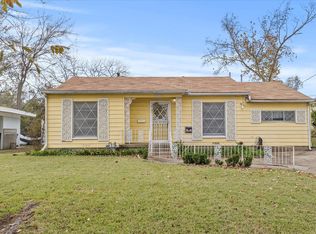 302 S Clark St, Rockwall, TX 75087
