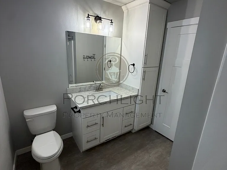 2102 Snowbush St — Photo 22