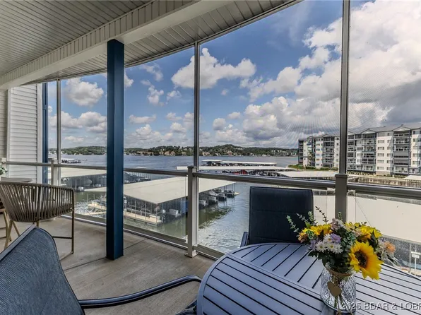 183 Upper Monarch Cove Dr #2E, Lake Ozark, MO 65049