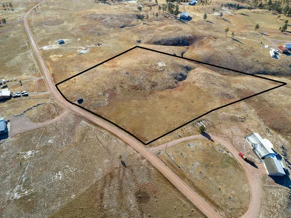 12523 Pine Shadows Rd, Hot Springs, SD 57747