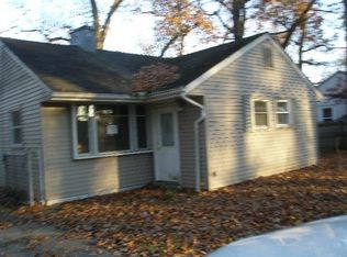 55428 Butternut Rd, South Bend, IN 46628