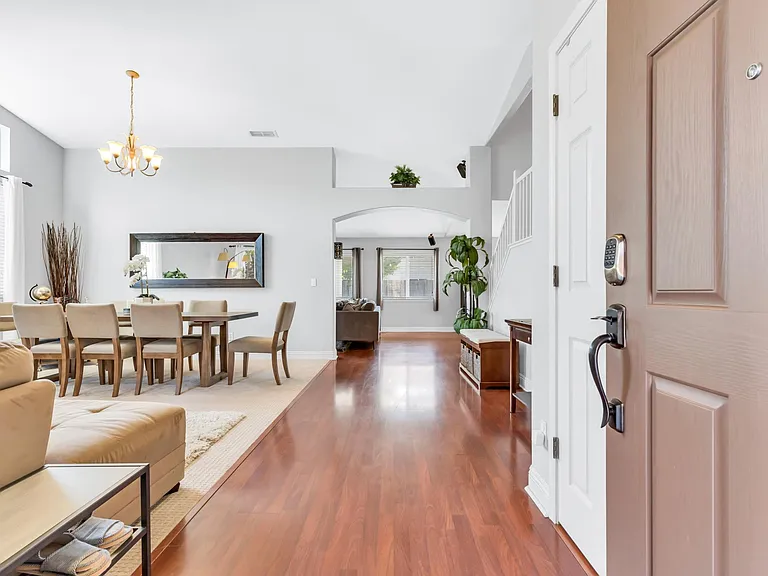 8514 Stoneflower Way — Photo 3