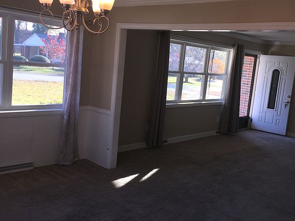 4th image of 9 Merrywood Dr