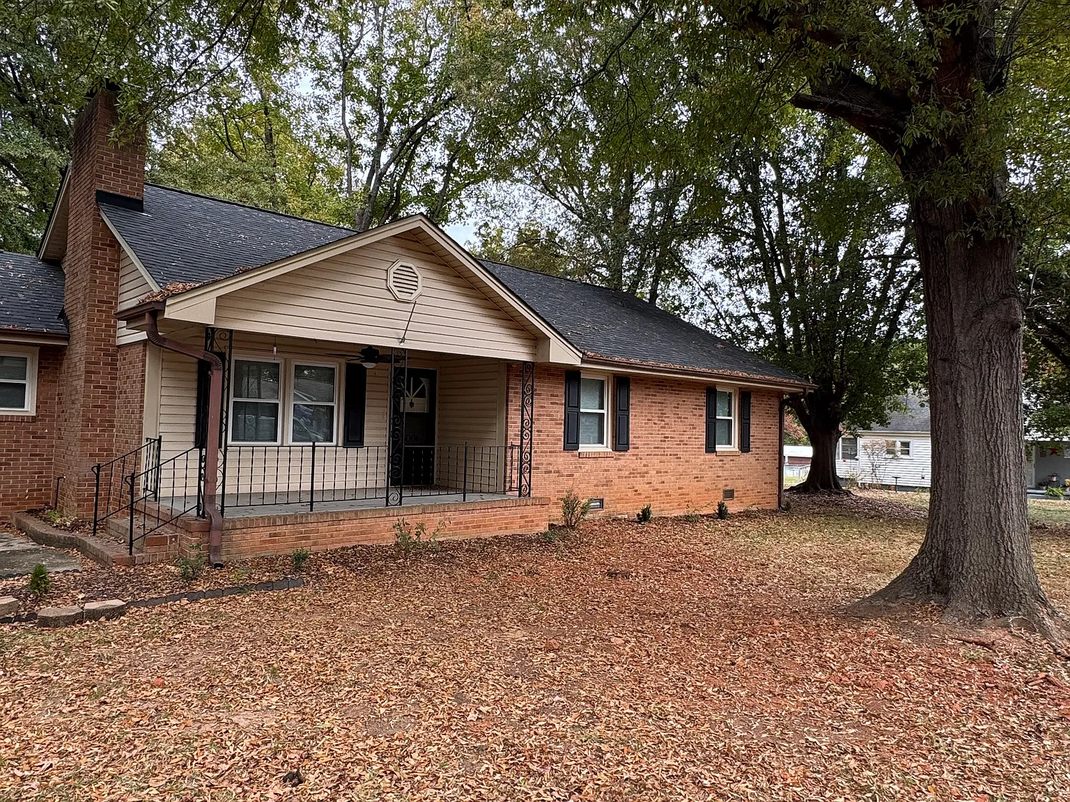 3 bed, 1558 sqft, $1,695 — Photo 1