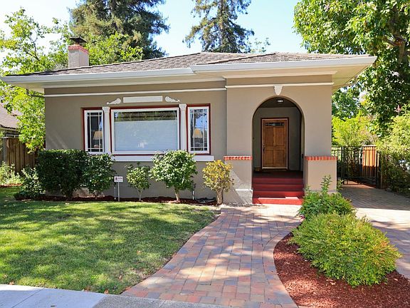 2nd image of 1385 Mariposa Ave