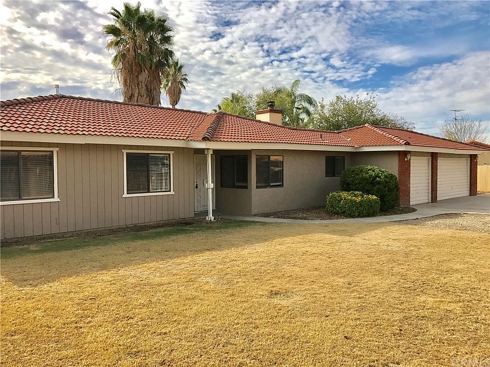 1st image of 40691 Malibar Ave