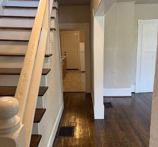 408 Gilmer Ave NW — Photo 9
