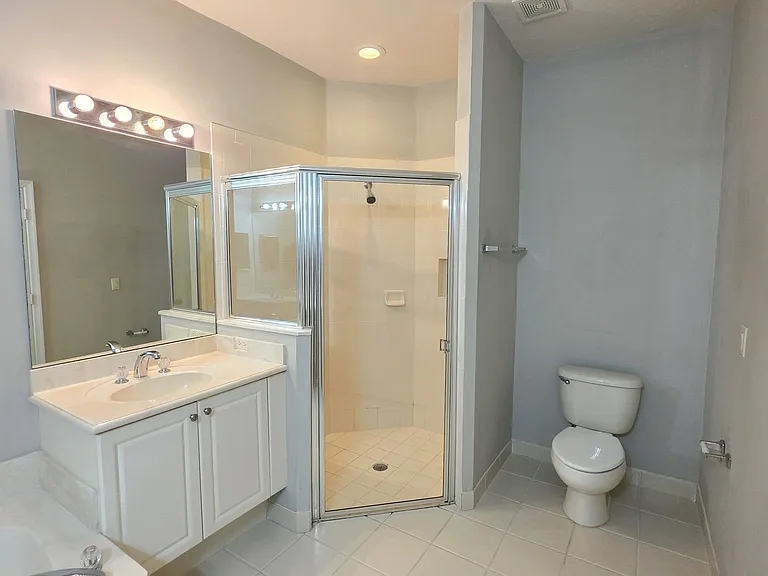 2565 Langrove Ln SW — Photo 11