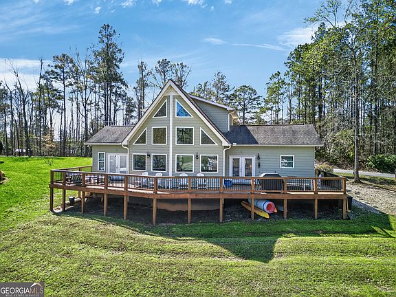 2nd image of 182 Twisting Hill Rd