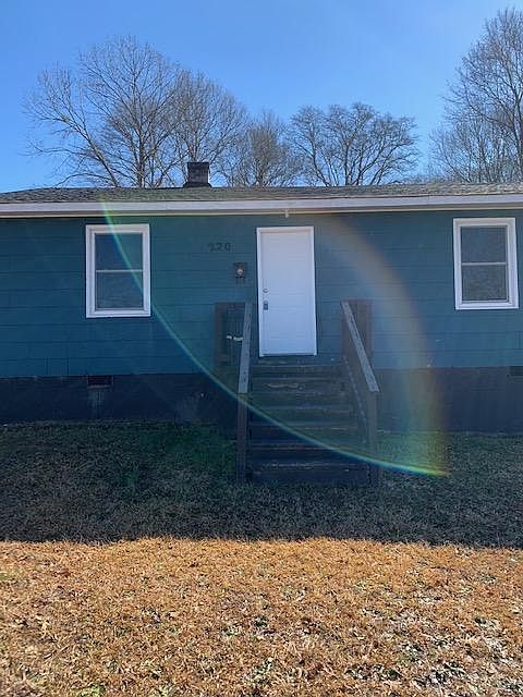 1st image of 220 Broadview Dr