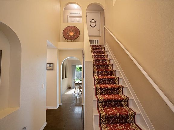 3rd image of 1867 Emily Dr