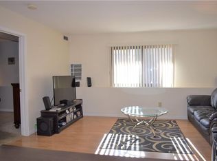 1139 1/2 Hartford Ave APT 7A, Johnston, RI 02919