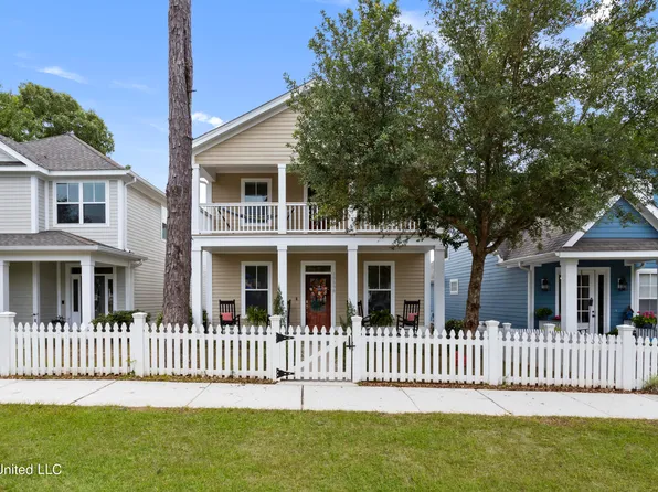 13090 Pine Valley Ln, Biloxi, MS 39532