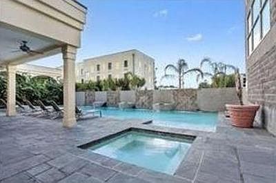 4th image of 1205 Saint Charles Ave APT 1112