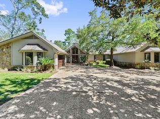 116 Halstead Rd, Ocean Springs, MS 39564