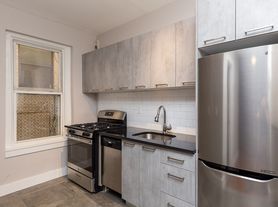 711 Saint Marks Ave