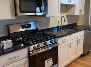 13 Greene St #2R, Somerville, MA 02143