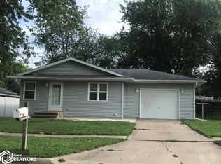 3032 Avenue E, Fort Madison, IA 52627