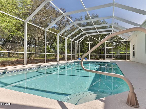 2nd image of 1446 Dolph Cir