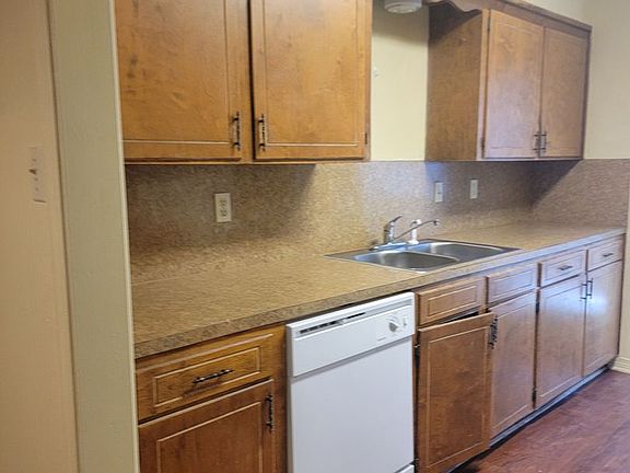 3rd image of 3156 Cedar Creek Dr #D