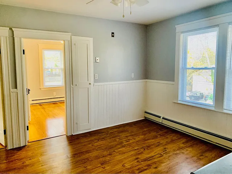 505 Grove St — Photo 11