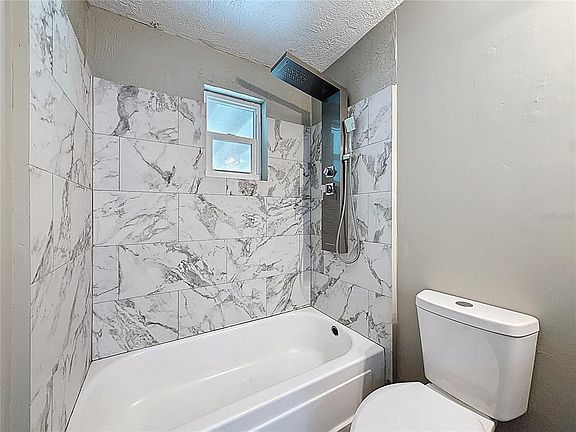 5th image of 319 Leta St