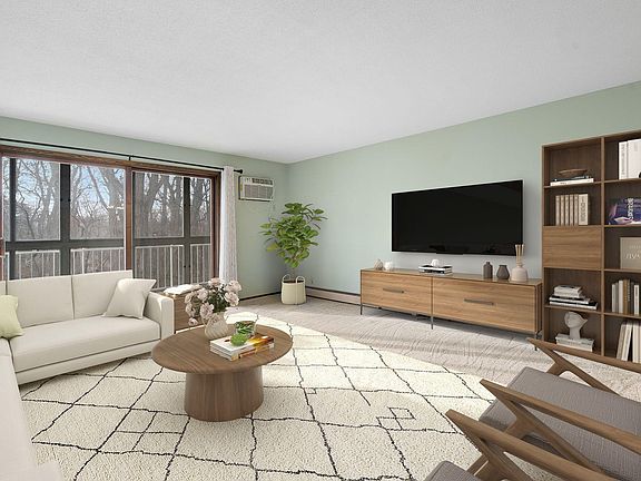 3rd image of 135 Viking Dr E APT 202
