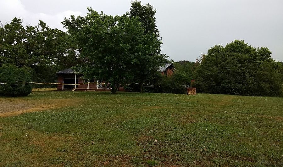 2nd image of 308 Pleasant Ridge Rd