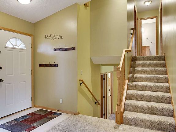 3rd image of 38197 Casselberry Dr