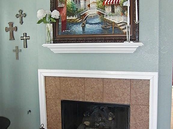 Enjoy A Cozy Fire On Chilly Evenings